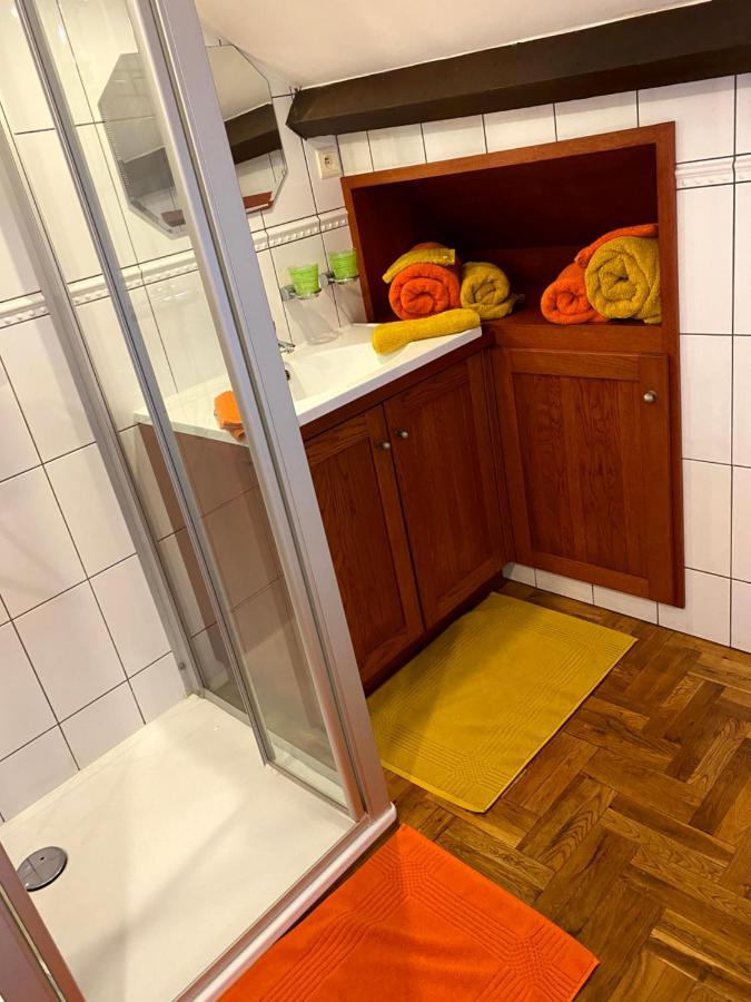 Le Chateau De Frankie Spas-Saunas Grand-Reng Экстерьер фото